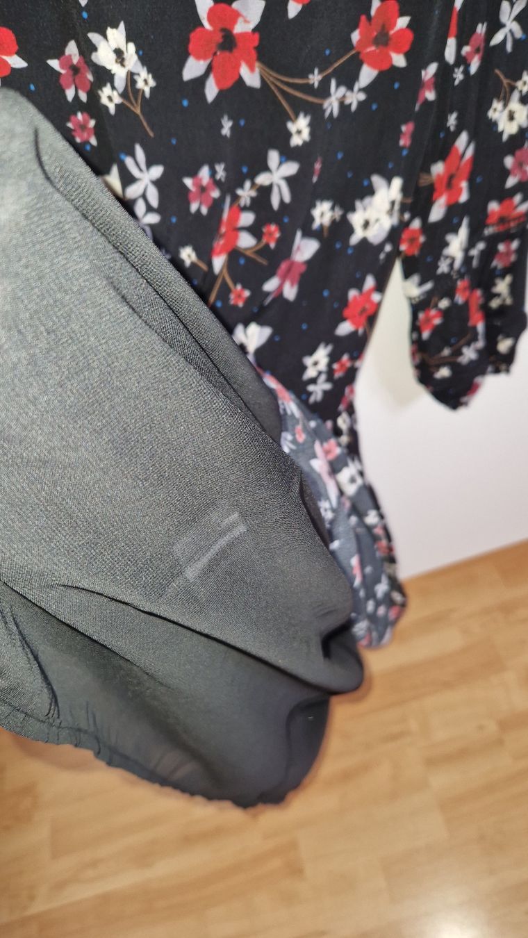 Kleider: Magnifique Robe Yaya – Gebraucht aus Bercher von Dusudouest 4
