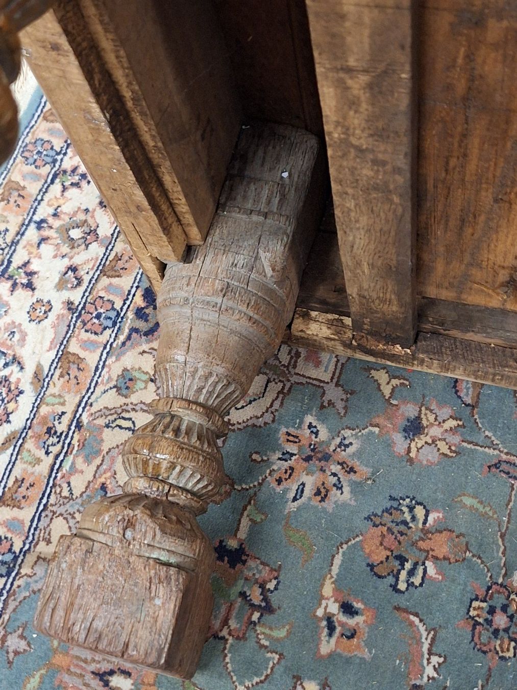 Tavoli: Rustikaler Couchtisch Eiche Landhausstil um 1900 – Usato da Zürich venduto da raro-quasi-2026 7