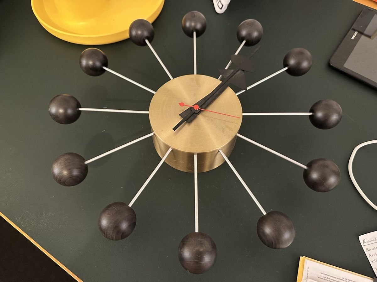 Vitra Orologi da terra & Orologi da parete: Eames Vitra Nelson Ball Clock Wanduhr – Usato da Kreuzlingen venduto da Bchicks