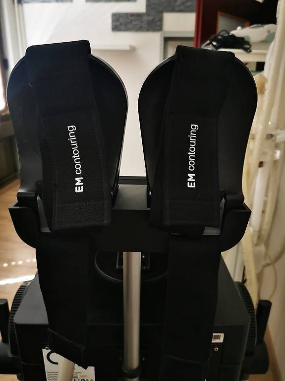 Tutte le macchine: EM Shape Max - 4 Handstücke - inkl. RF – Usato da Steinhausen venduto da Micky73 3
