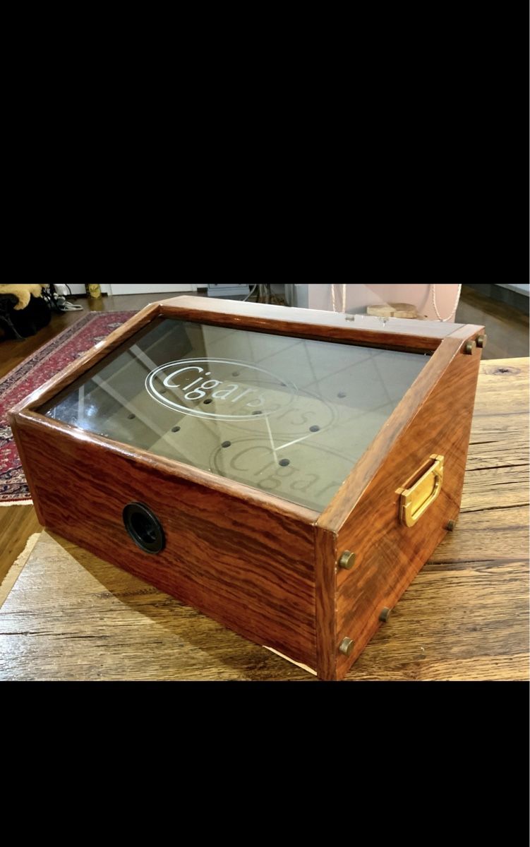 Humidor per sigari: Vintage Humidor aus Holz – Usato da Andermatt venduto da SnowboardsnStuff 2