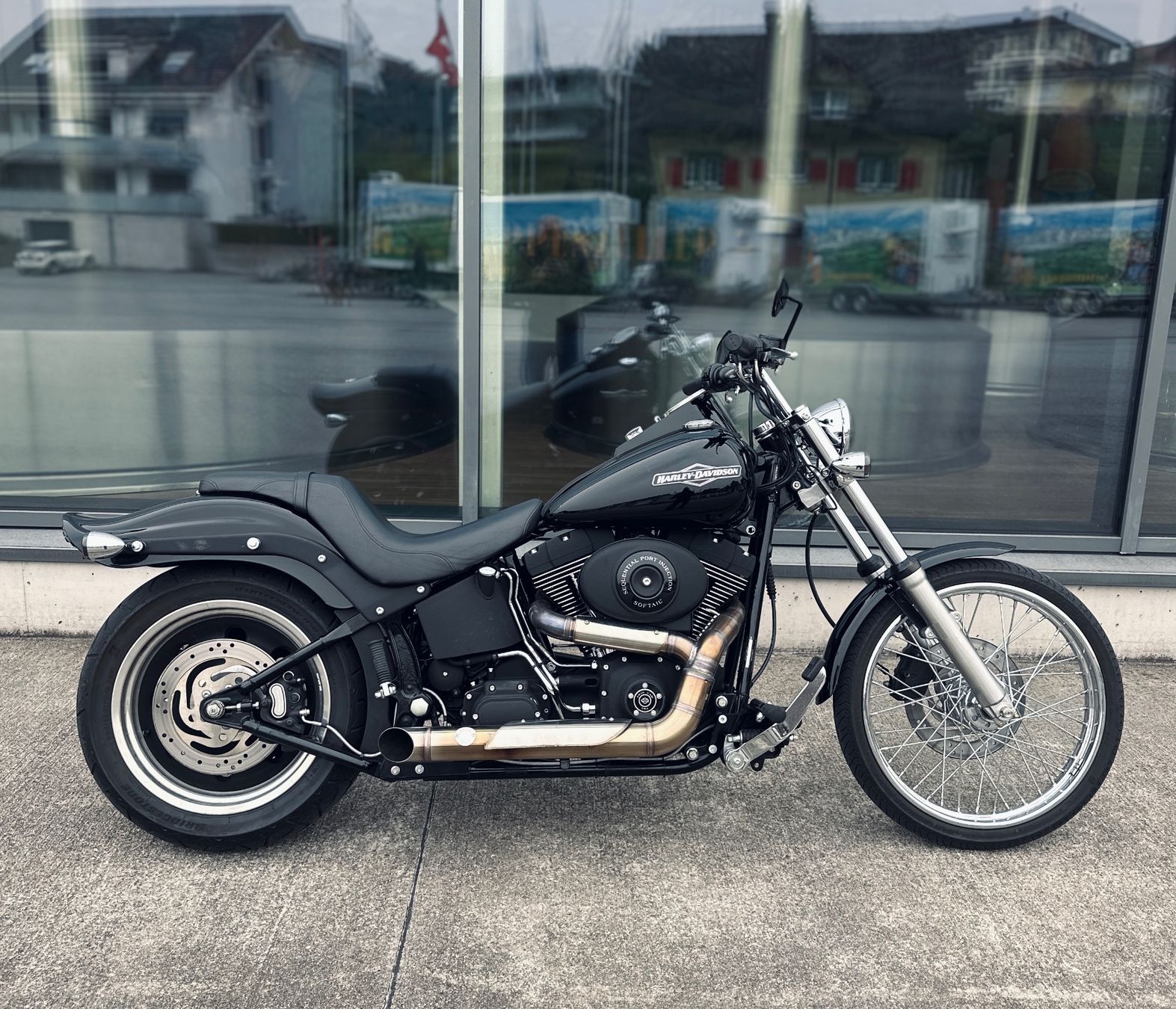 Harley-Davidson Chopper: Harley Davidson FXSTBI Night Train – Usato da St. Gallen venduto da Phantombike.Swiss