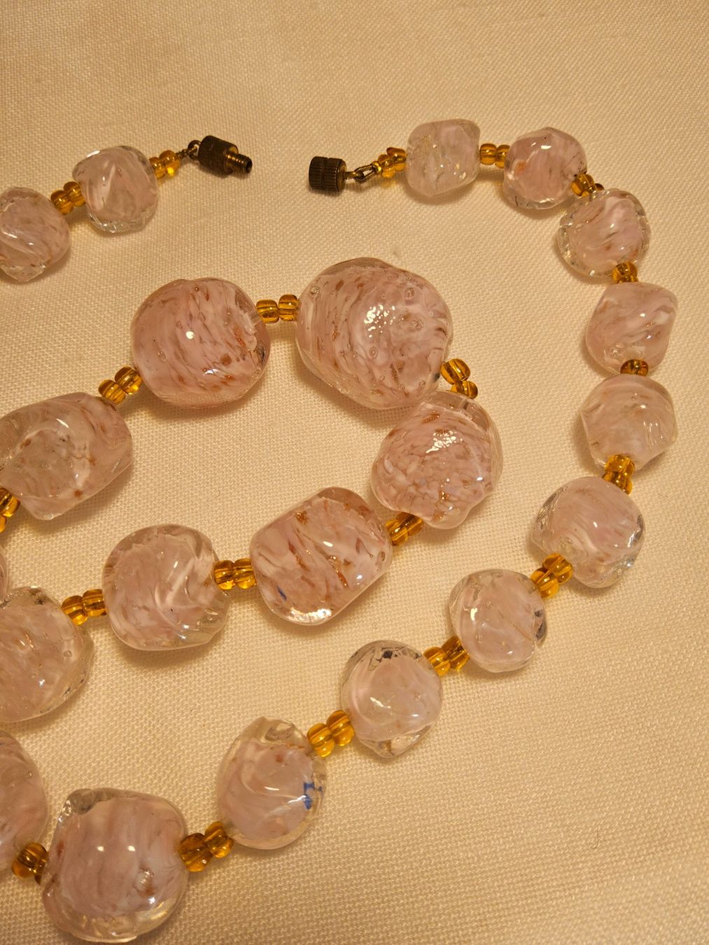 Murano Catenine: Vintage Murano Glaskette, Hellrosa/Goldig, ca 1960 – Usato da Zürich venduto da SciTec 8