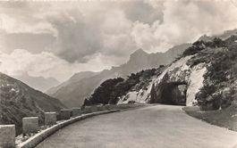 Sustenpass (UR/BE) – Tunnel und Alpenlandschaft