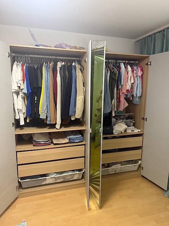 Ikea Armadi: Flexibler IKEA Modul-Kleiderschrank – Usato da Zürich venduto da zar_r5wy 1