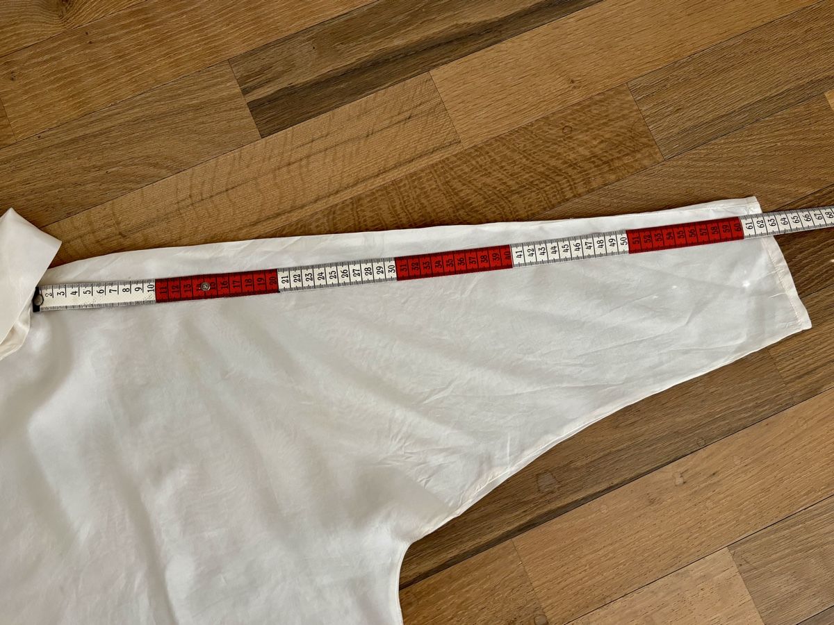 Blusen: Seidenbluse - Gr. M - Super Zustand. – Gebraucht aus Thun von Ajenjo 4