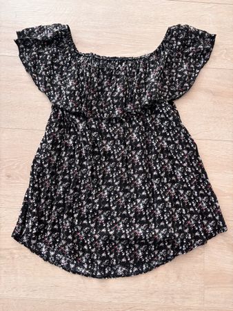 Damen Oberteil schwarz mit Blumenmuster