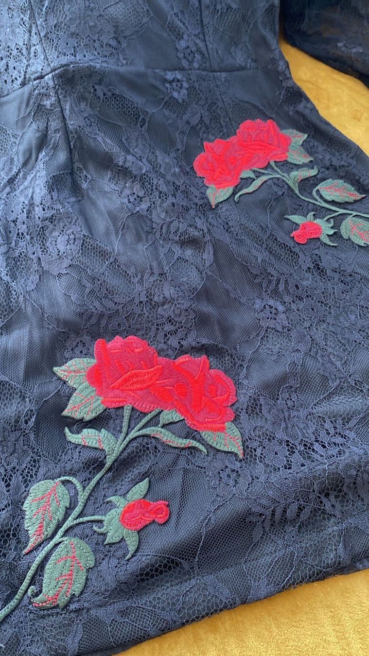 Vestiti: Kleid von PRETTYLITTLETHING Gr. 38 – Usato da Dagmersellen venduto da sheli17 3