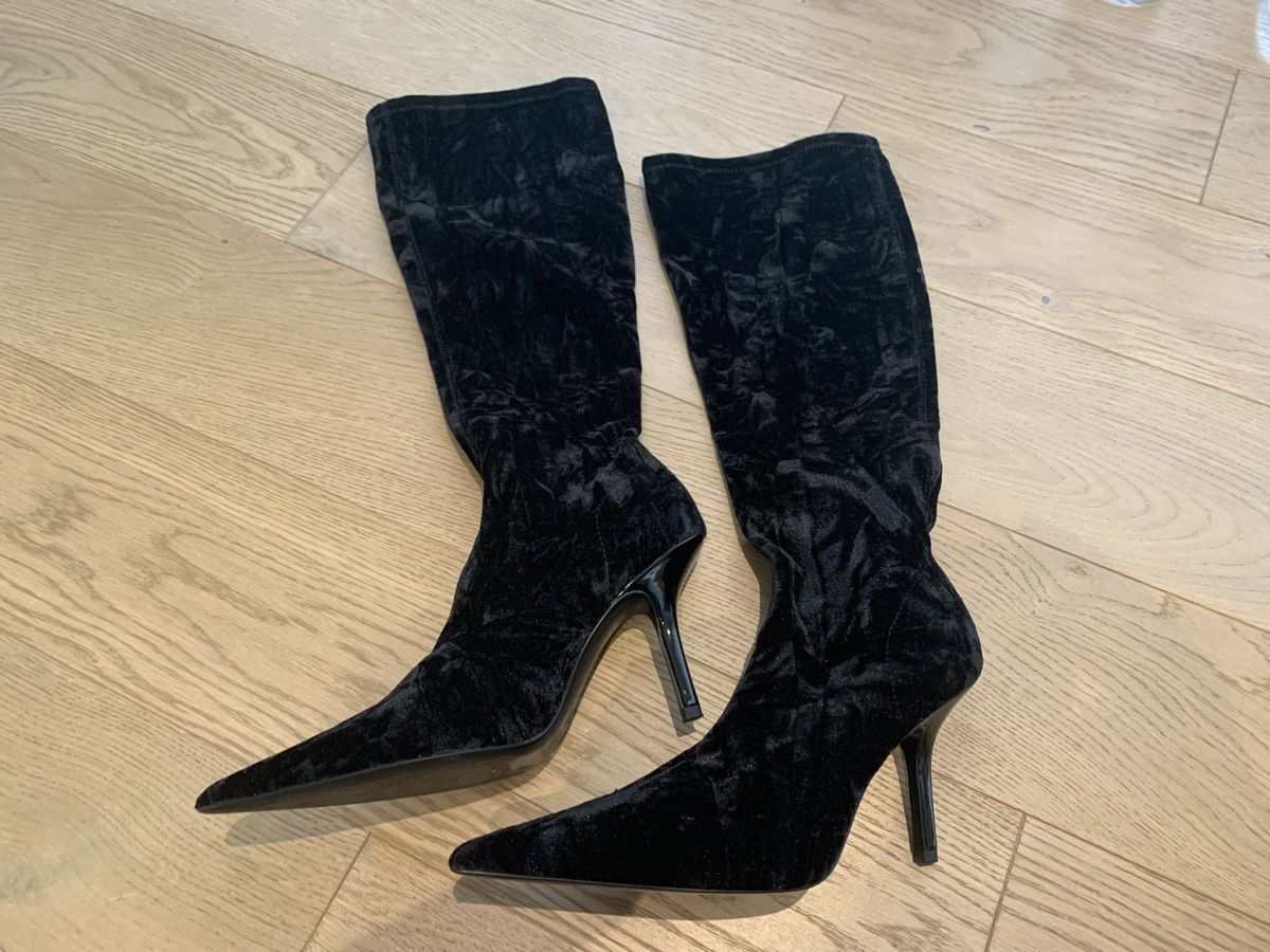 Damenschuhe: Stiefel Damen schwarz 38 – Gebraucht aus Urdorf von lil_bw7r 1