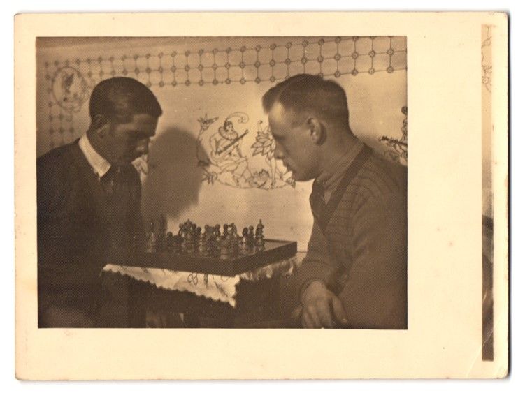 Fotografie &  Plakate: Fotografie Schach / Chess, Männer vor S – Gebraucht aus Berlin von bartko-reher