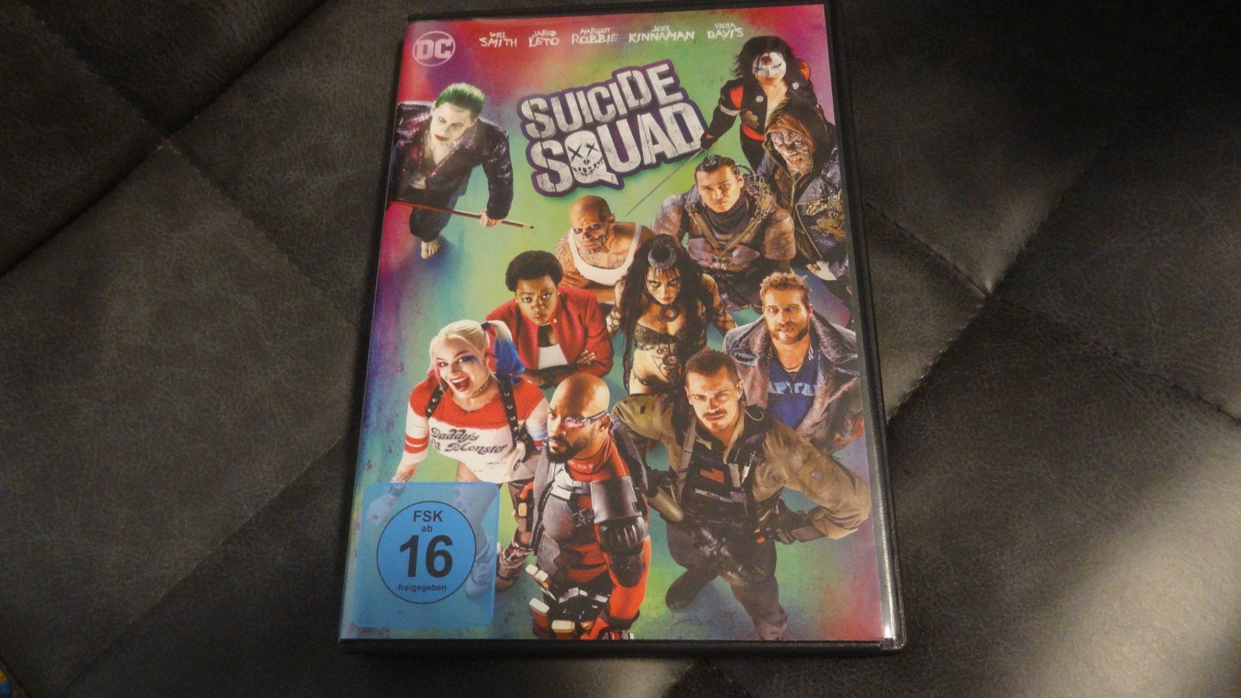 Tutti i DVDs: Suicide Squad DVD – Usato da Olten venduto da Disc-Verkauf