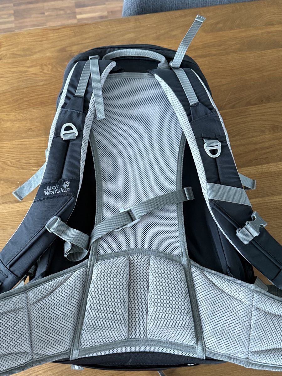 Jack Wolfskin Rucksäcke: Jack Wolskin Fotorucksack – Gebraucht aus Wil ZH von nic_7pyk 1