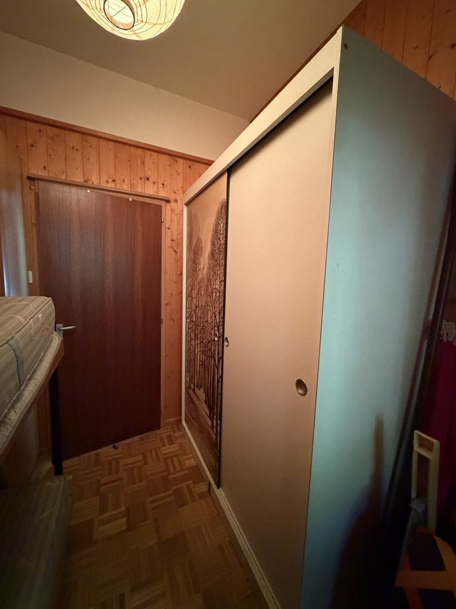 Armadi: Kleiderschrank – Usato da Niederwangen BE venduto da KBL85 4
