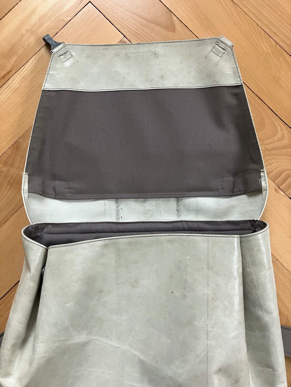 Freitag Rucksäcke: Sac à dos Freitag Coolidge – Gebraucht aus Neuchâtel von  2