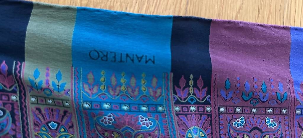 Foulard & Sciarpe: Seiden Foulard – Usato da wallisellen venduto da dem_7cyz 2