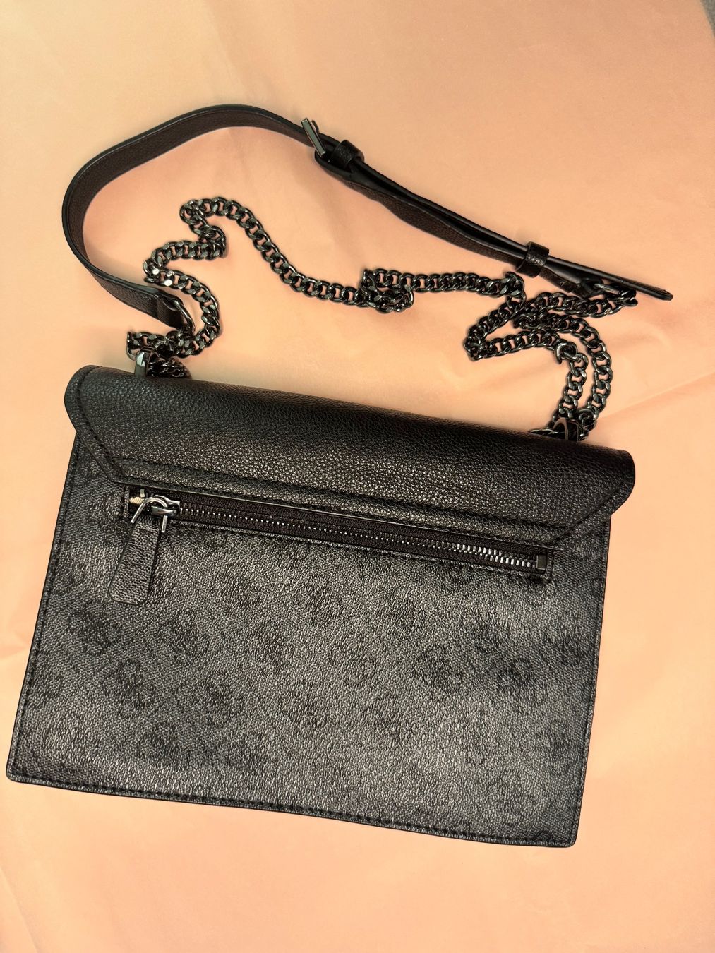 Guess Borse da donna: Guess Tasche, Schultertasche, schwarz, Kette – Nuovo (secondo la descrizione) da Emmen venduto da t_a_n88x 2