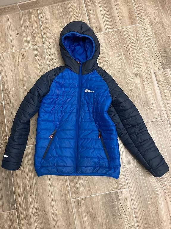 Giacche: Daunenjacke Jack Wolfskin – Usato da Uster venduto da Srn19