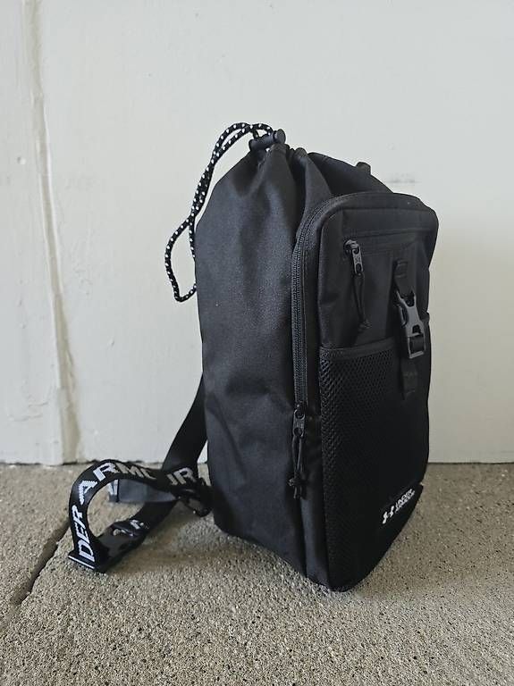 Borse: Under Armour Utility Flex Sling Cross Bag  – Usato da Zürich venduto da Auzem_naut