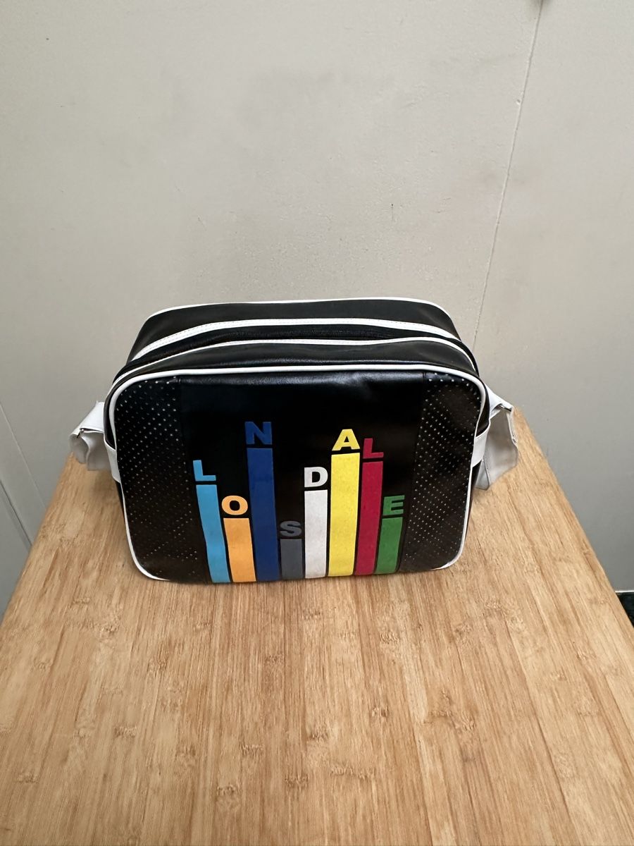 Lonsdale Borse: Lonsdale Schulter-Tasche – Usato da Steffisburg venduto da PatrickB02