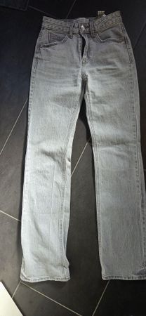 Stradivarius Jeans D98 Gr.32