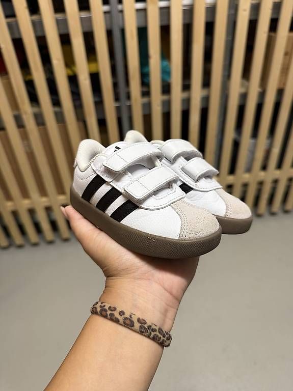 Adidas Scarpe da uomo: Adidas Samba sneaker – Usato da Buttikon SZ venduto da Bttrcp