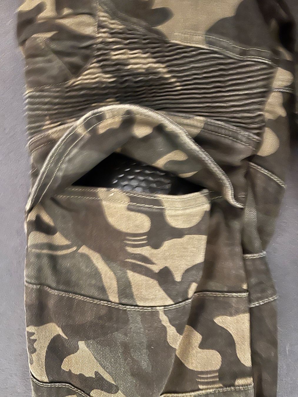 Pantaloni: Motorradhose NEU – Usato da Engelberg venduto da quequotl 2