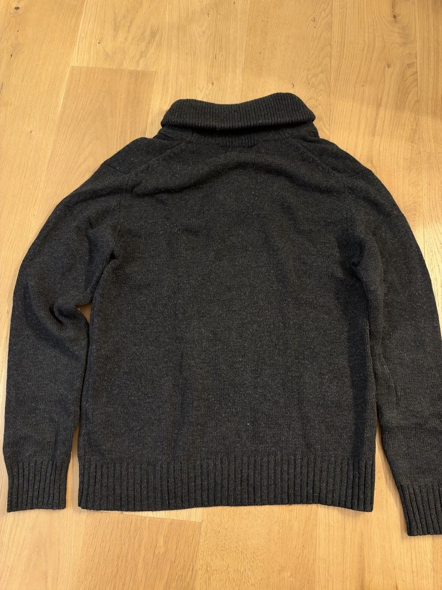 Maglioni & Felpe: Lyle & Scott Pullover dunkelgrau Grösse L aus Lammwolle – Usato da Reinach BL venduto da RogiW 4