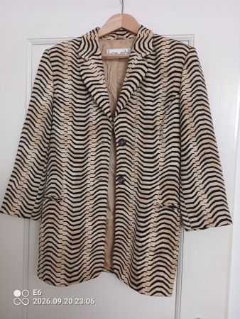 Eleganter, gestreifter Blazer  Marke: Laurèl