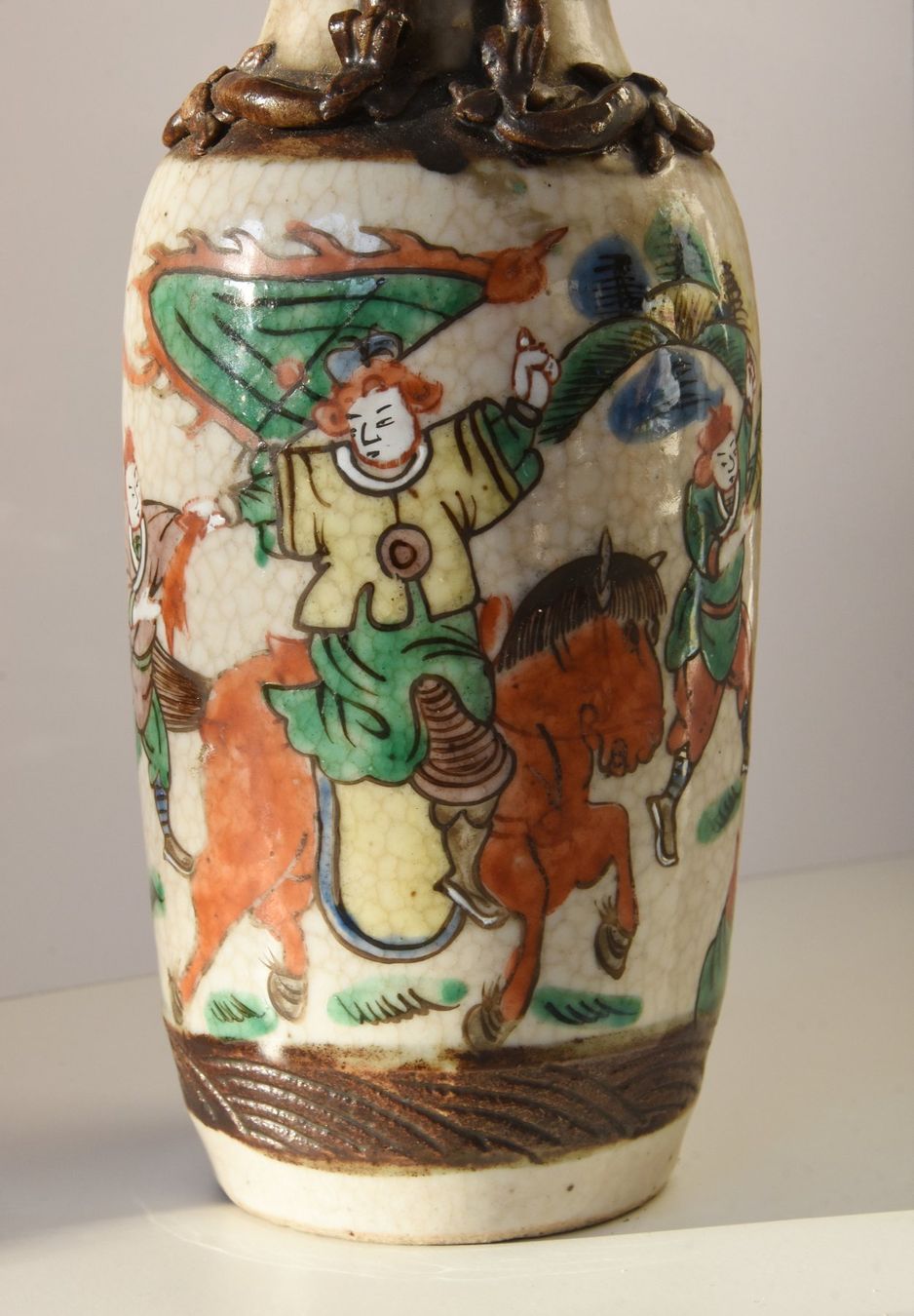 Vasen & Gefässe: Chinesische Keramikvase – Gebraucht aus Bern von Mydogonline