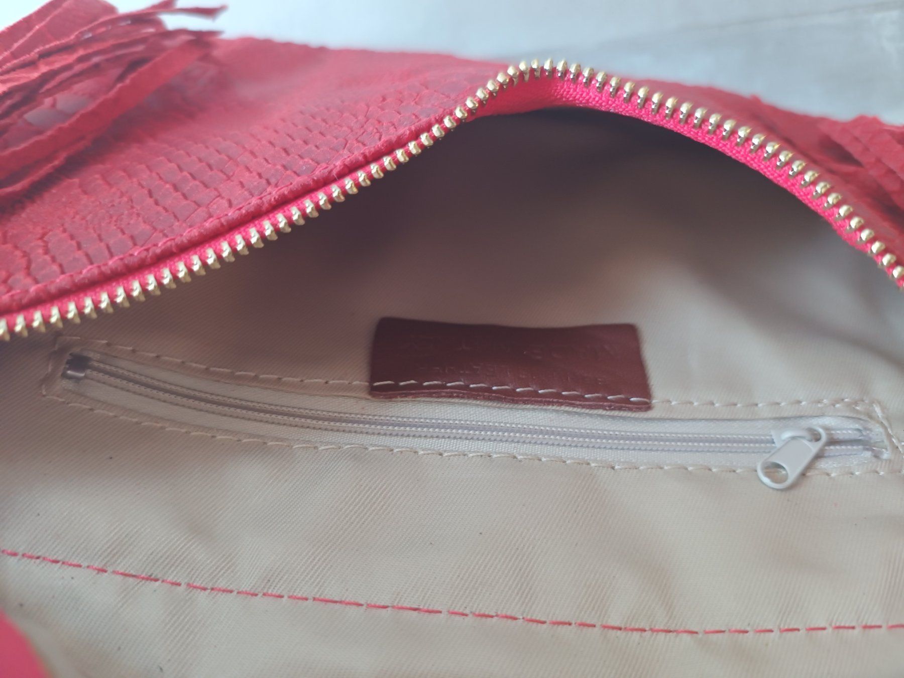 Borse da donna: Sac pochette cuir rouge python Roberta M. - neuf étiqueté – Nuovo e nell'imballaggio originale da Genève venduto da Brachiopode 2