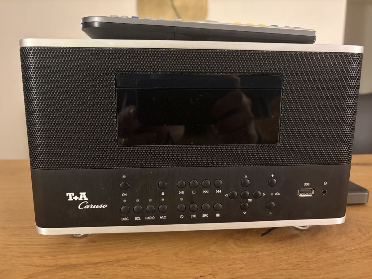 T+A Sistemi audio & multimediali: T+A Caruso – Difettoso da Therwil venduto da domandi