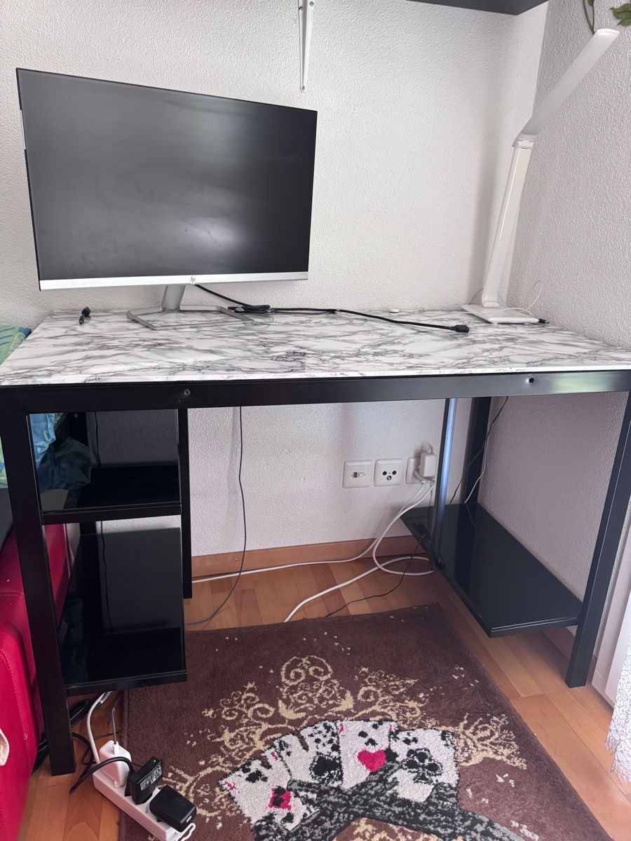 Tische: Schreibtisch – Gebraucht aus Winterthur von gur_p625
