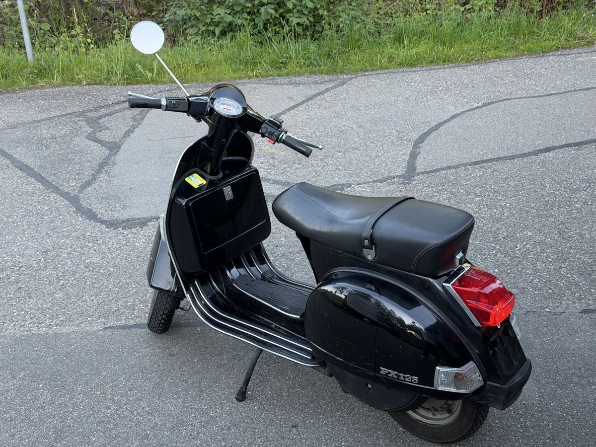 Piaggio Strada: PIAGGIO Vespa PX 125 – Usato da Zullwil venduto da Autocentersalii 4