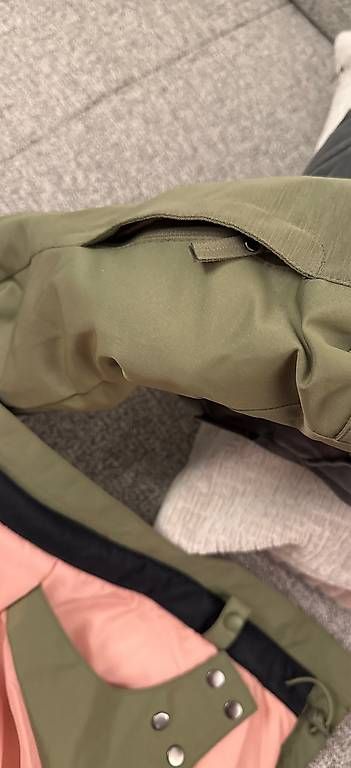 Roxy Giacche & Cappotti: Roxy Snowboard und Skijacke – Nuovo (secondo la descrizione) da Dietikon venduto da lui_v6cj 4