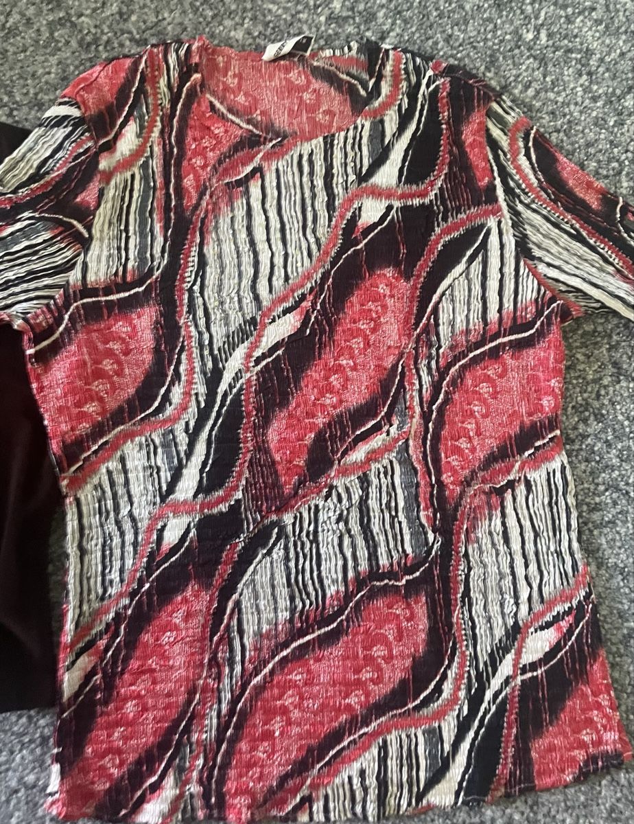 Gerry Weber Top: Gerry Weber Bluse, Joseph Ribkoff Top, Grösse 40/42 – Nuovo (secondo la descrizione) da Au ZH venduto da Jaggy4 4