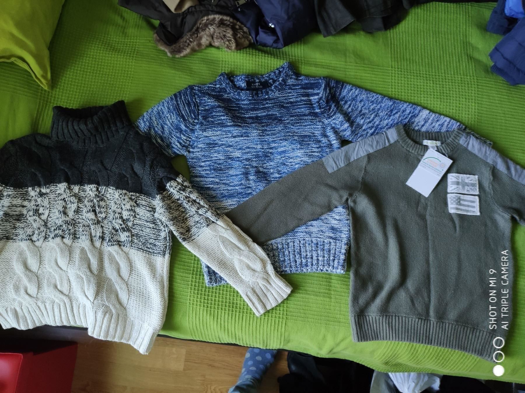 Pullover & Sweatshirts: 3 Stück Pullover Pulli Gr 108-110 NEU – Neu und originalverpackt aus Langenthal von morena86