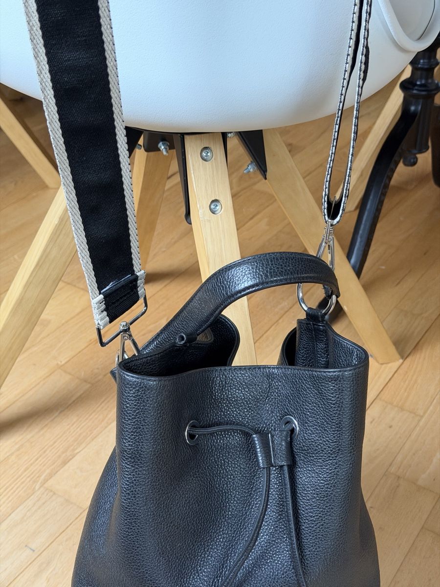 Hugo Boss Borse da donna: Hugo Boss Leder Tasche schwarz – Nuovo (secondo la descrizione) da Birsfelden venduto da Haex 2