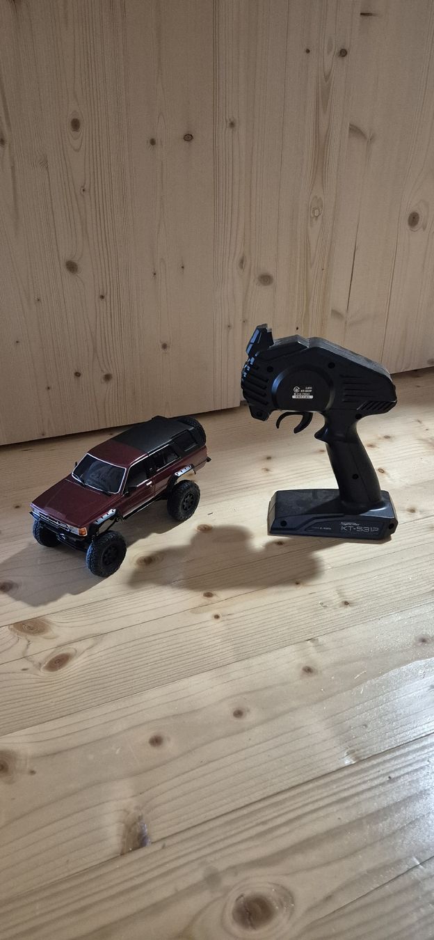 Kyosho Modellismo RC: Kyosho Mini-Z, RC Toyota 4Runner, Mini-Crawler – Usato da Volketswil venduto da escorbach 2
