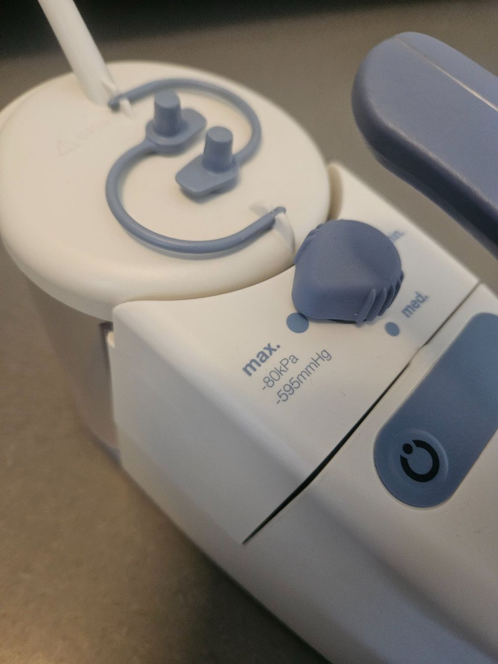 Attrezzature mediche: Medizinisches Absauggerät – Usato da Rüti ZH venduto da looren94 2
