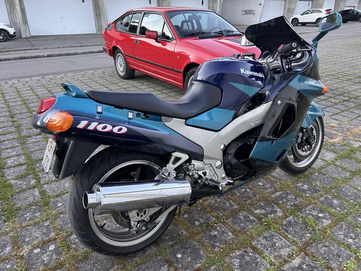 Kawasaki Strada: Kawaski ZZ-R 1100 – Usato da Schaffhausen venduto da alfetta2500 2