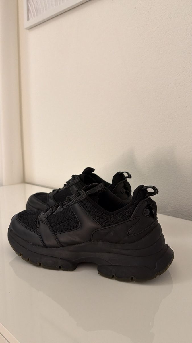Zara Damenschuhe: Baskets noires ZARA - taille 38 – Gebraucht aus Monthey von cel_k2h8 1