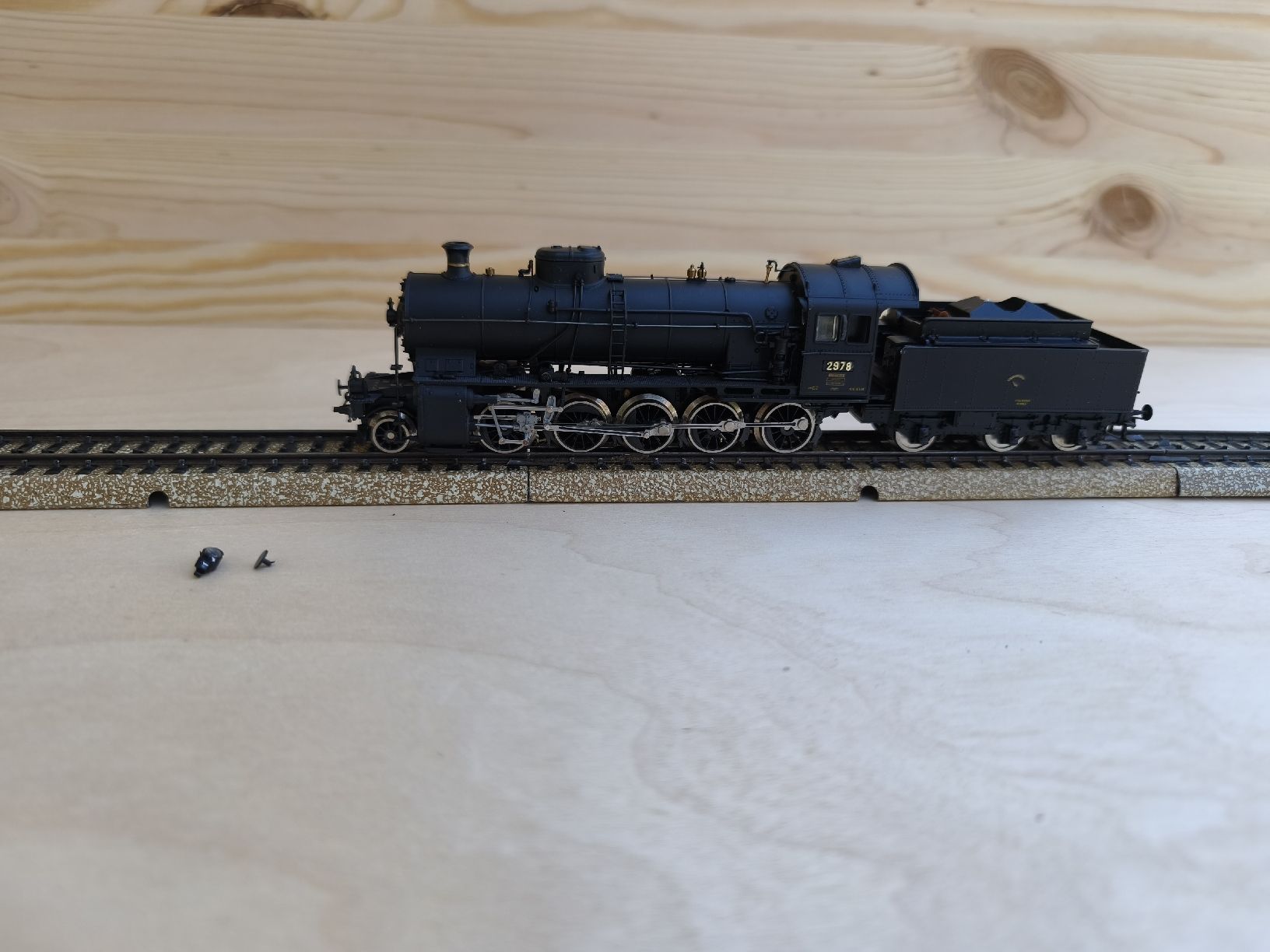 Roco Modellini di ferrovie: Roco HO Dampflokomotive C 5/6 14111A – Difettoso da Augst BL venduto da Schubrahim 3