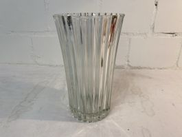 Elegante Glas Vase - Zeitloses Design für Ihr Zuhause