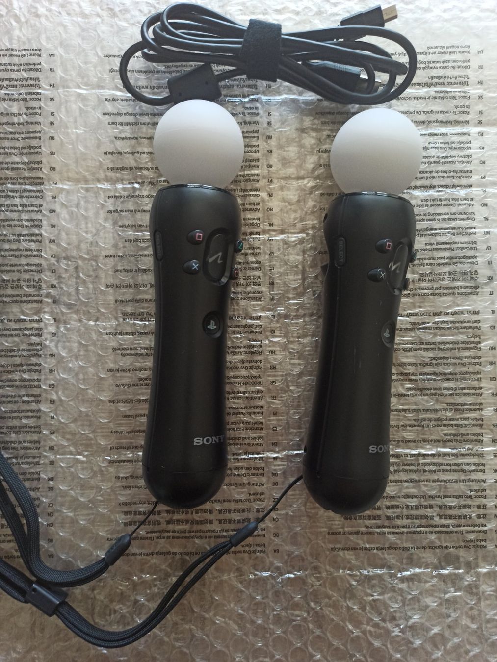 Sony Manettes: 2x Original Sony PS Move Motion Controller / VR / PS4 / PS3 – D'occasion à Oberweningen par mar_87mx 3