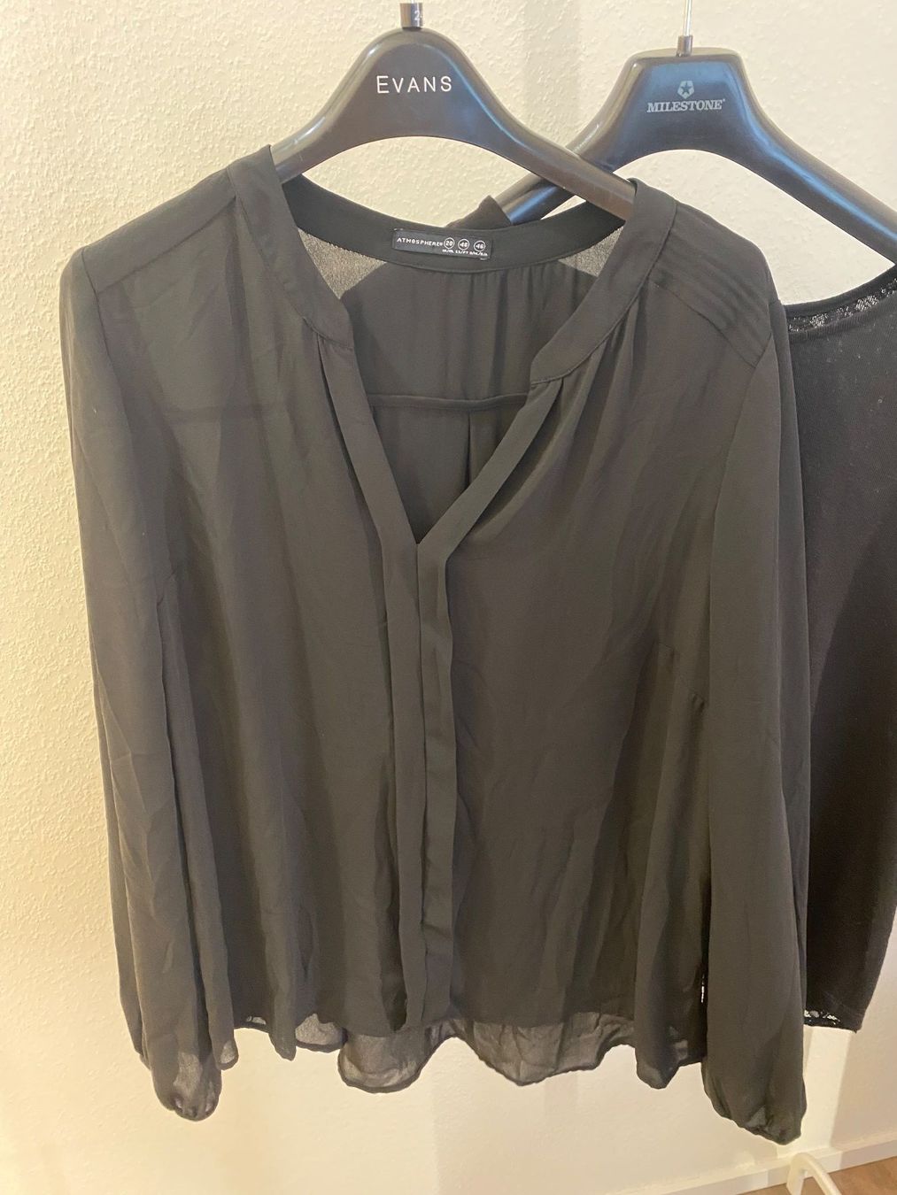 Lotti di vestiti: 3 Oberteile (Top, Bluse, Pullover) schwarz Gr. 46 – Usato da Pratteln venduto da a23_j2gs 5