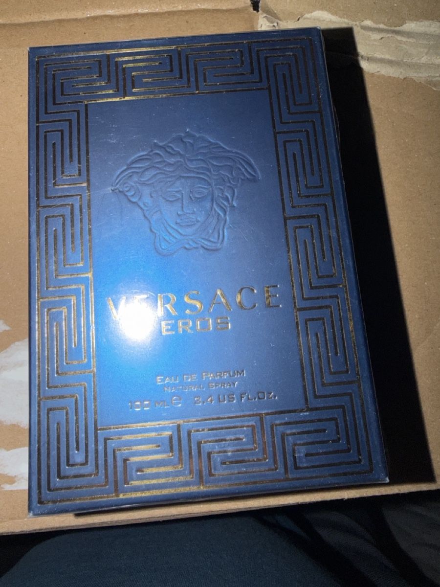 Versace Parfums & Eau de Toilette: Versace Eros Eau de Parfum 100ml Neu – Neuf avec emballage d'origine à Flamatt par Vm_t