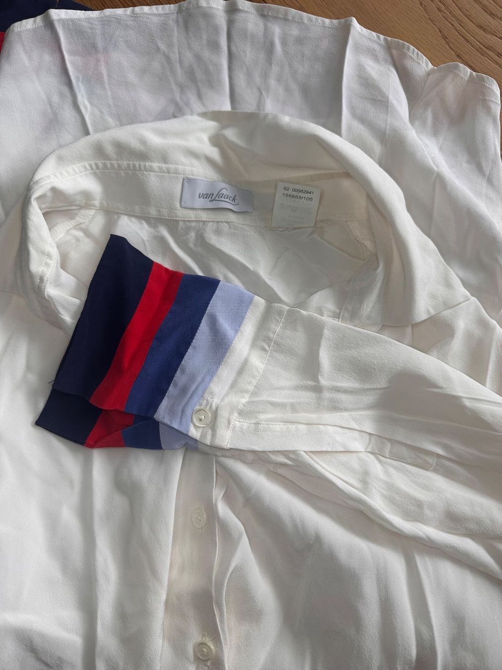Van Laack Camicette: Van Laack Seidenbluse s – Usato da Pfaffhausen venduto da Klaras_second_hand 5