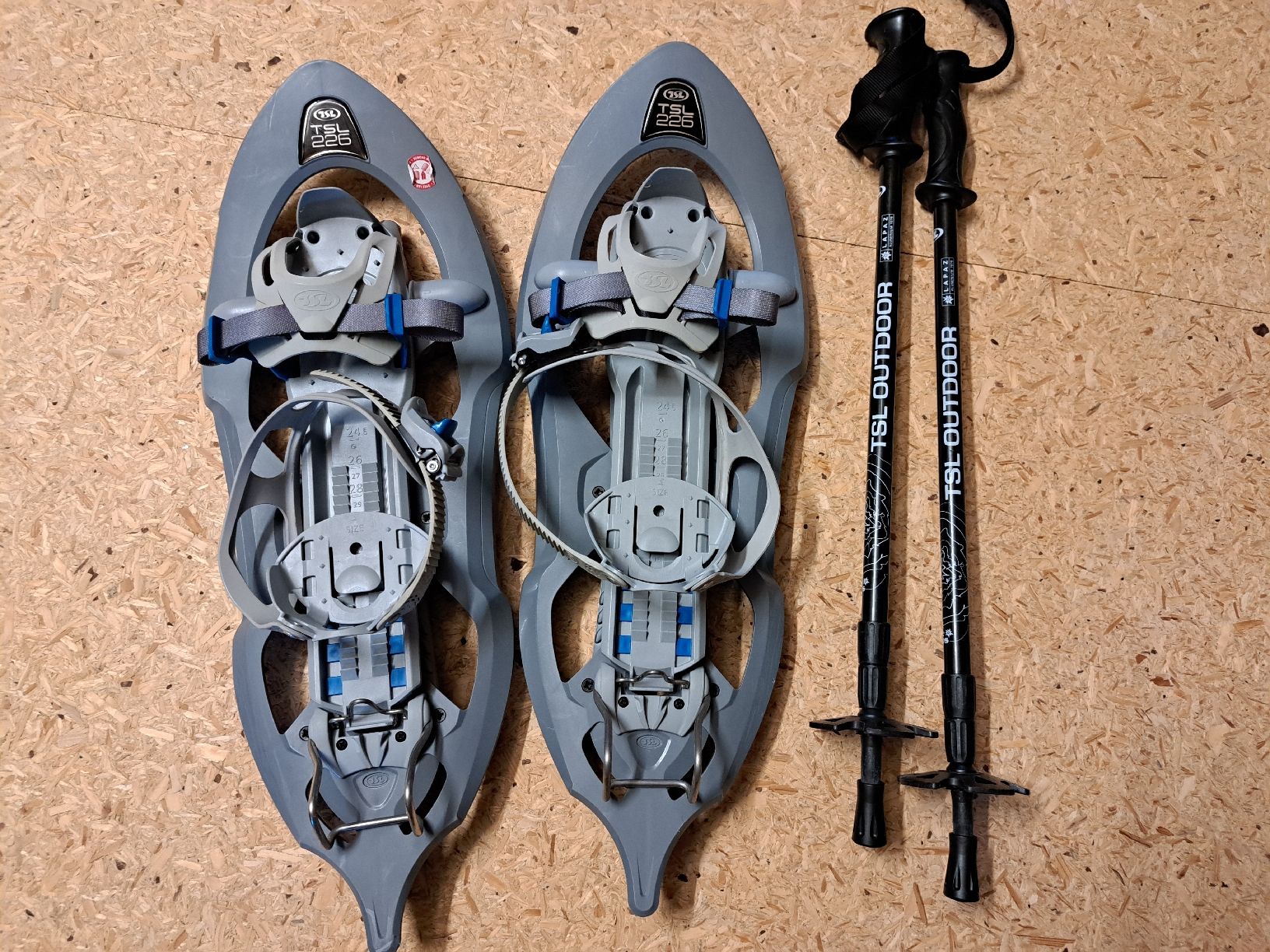 TSL Scarpe da uomo: Schneeschuhe Grösse 35 bis 47 – Usato da Basadingen venduto da Perlenfee_Schweiz