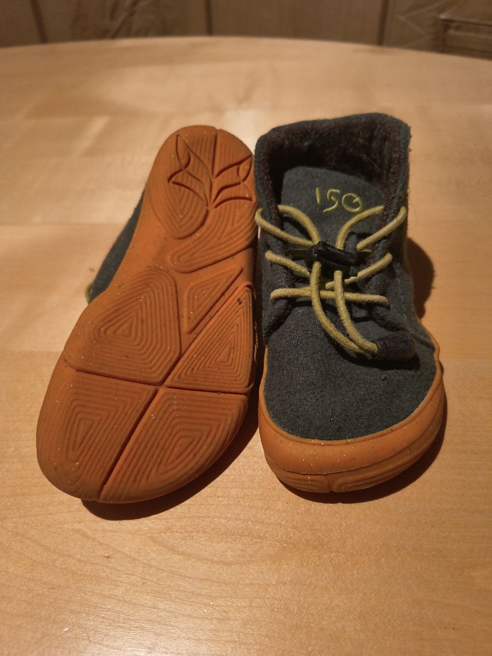 Wildling Scarpe per ragazzi: Wildlinge Barfussschuhe Tann Gr. 26 – Usato da Neudorf venduto da ManuLeela