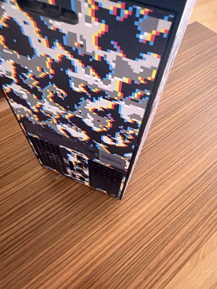 Microsoft Konsolen: Xbox Series X Console Digital Camo Skin wrap sticker – Gebraucht aus Bern von pyl_9ffp 1